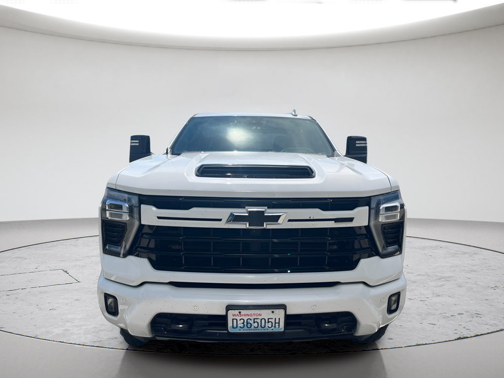 Used 2024 Summit White Chevrolet LTZ image 2