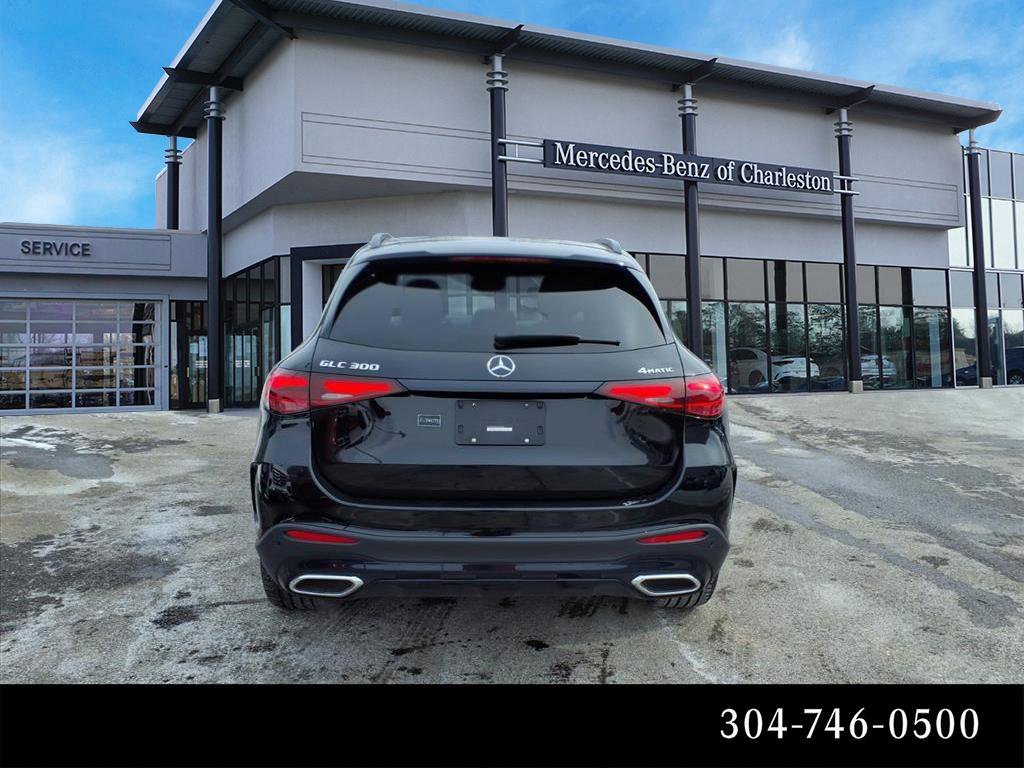 Certified Used 2025 Black Mercedes-Benz GLC 300 image 4