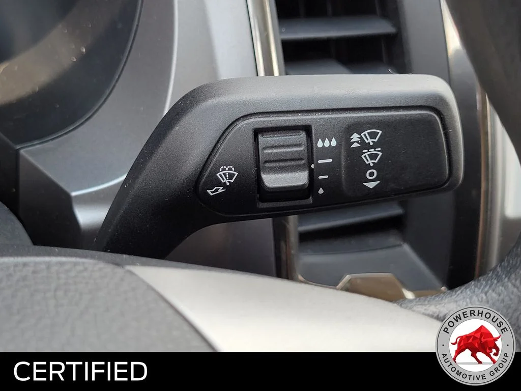 Used 2020 White Ford XLT image 28