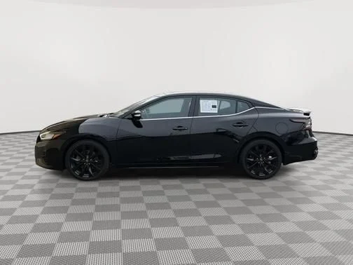 Certified Used 2023 Black Nissan SR image 6