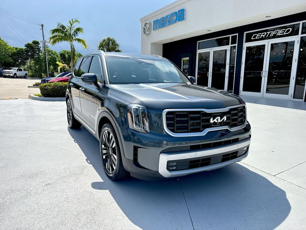 Used 2023 Gray Kia SX-Prestige image 7
