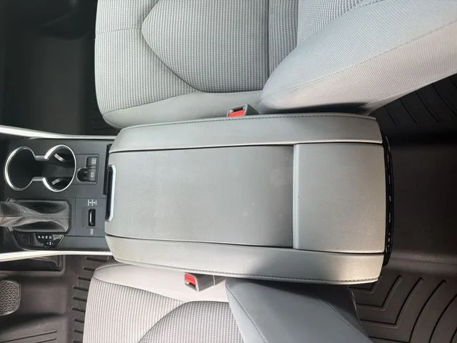 Used 2021 Silver Toyota LE image 25