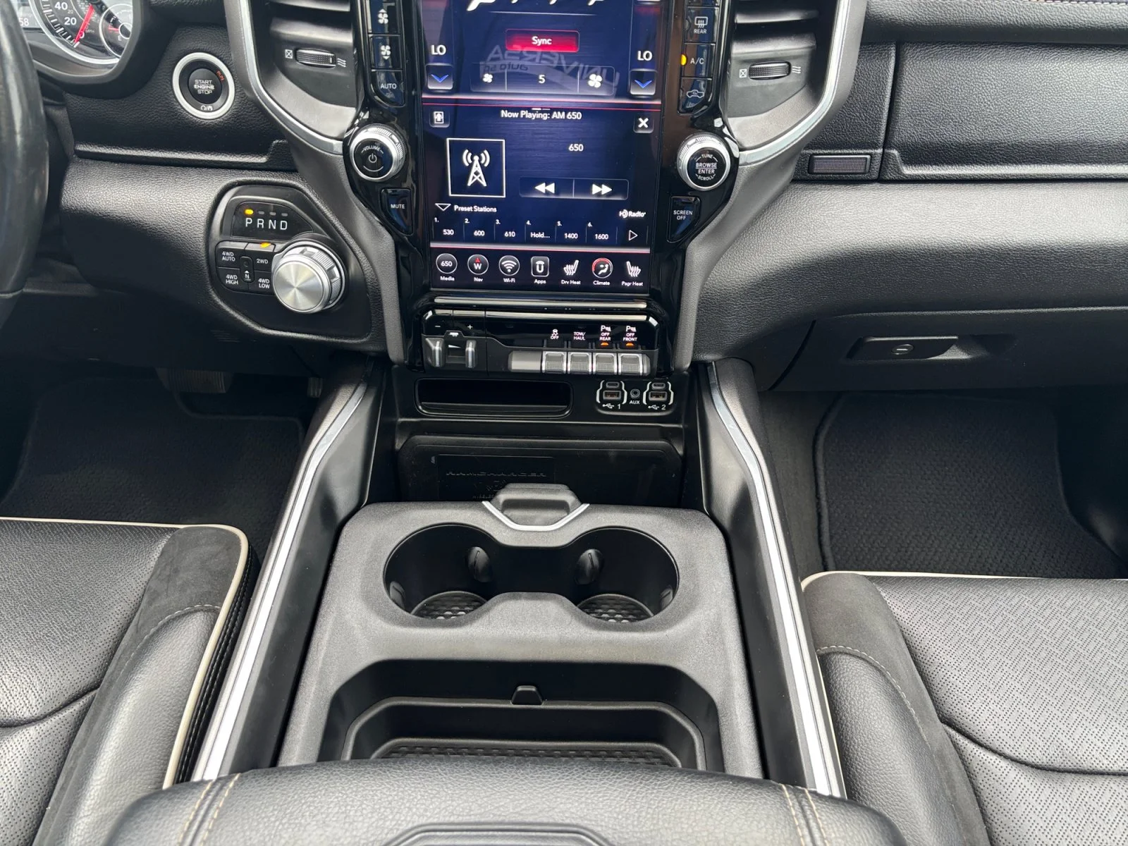 Used 2020 Black Ram Laramie image 15