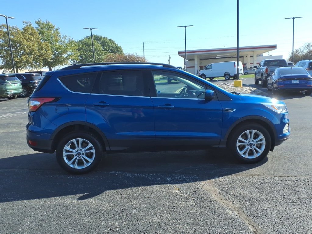 Used 2018 Lightning Blue Metallic Ford SEL image 13