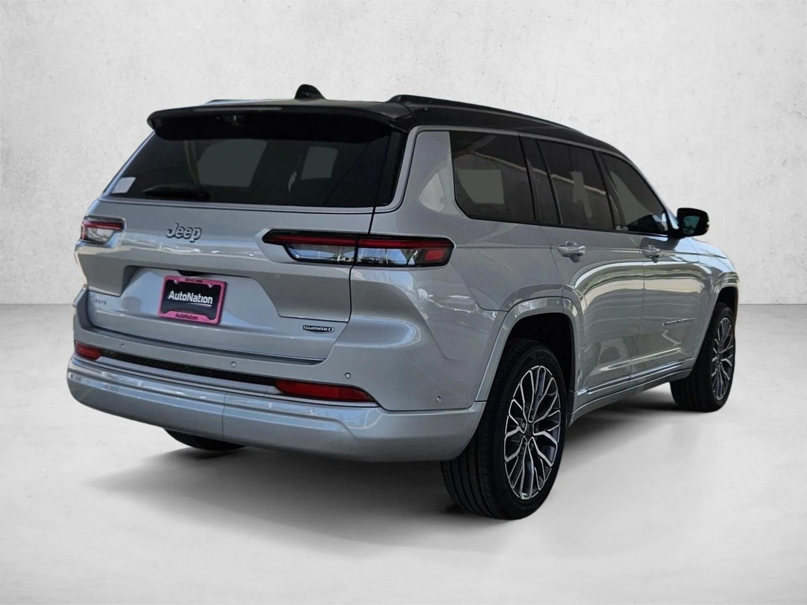 New 2026 Silver Zynith Exterior Paint Jeep Summit image 2