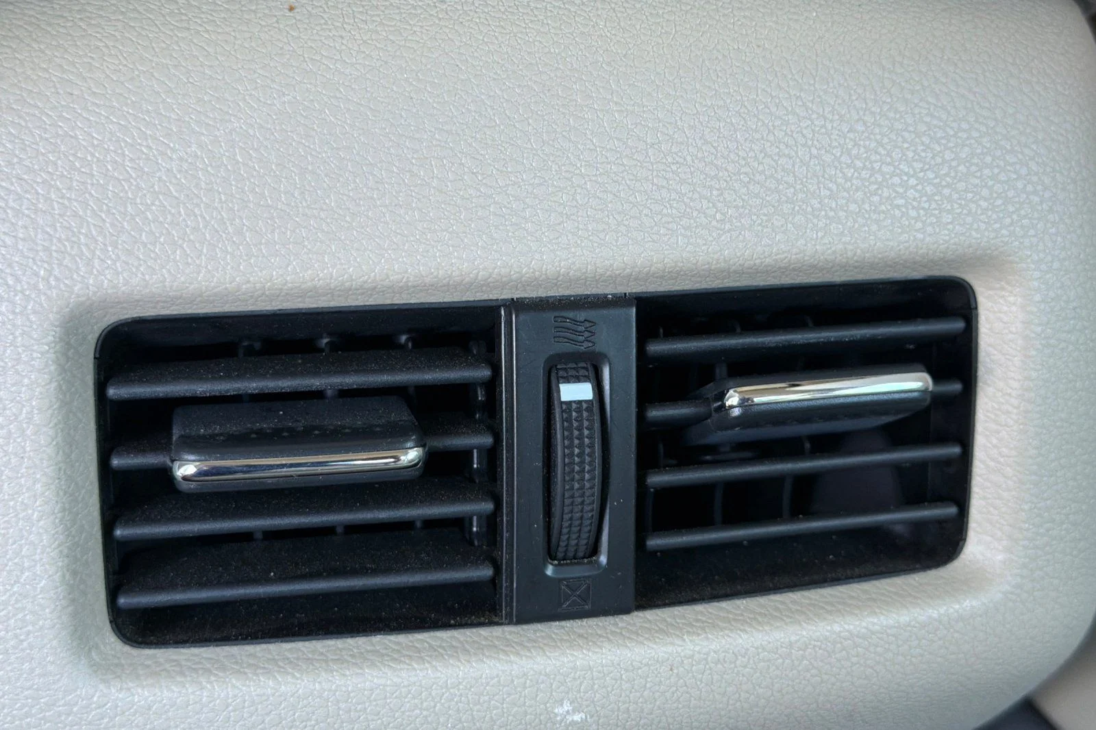 Used 2016  Honda EX-L image 35