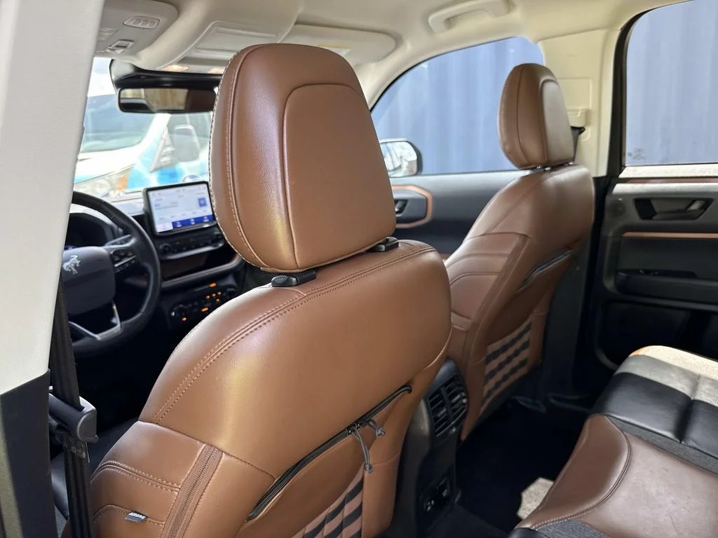 Used 2022  Ford Outer Banks image 14