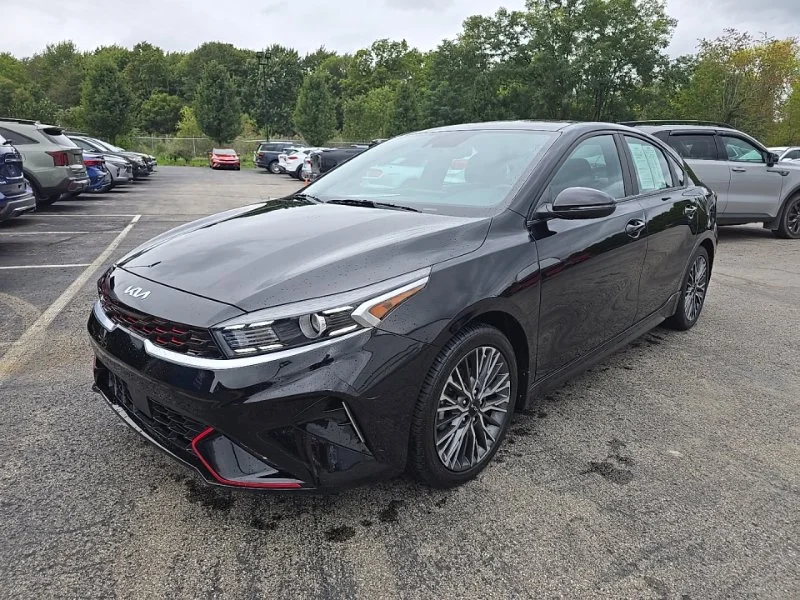 Used 2023 Black Kia GT-Line image 3