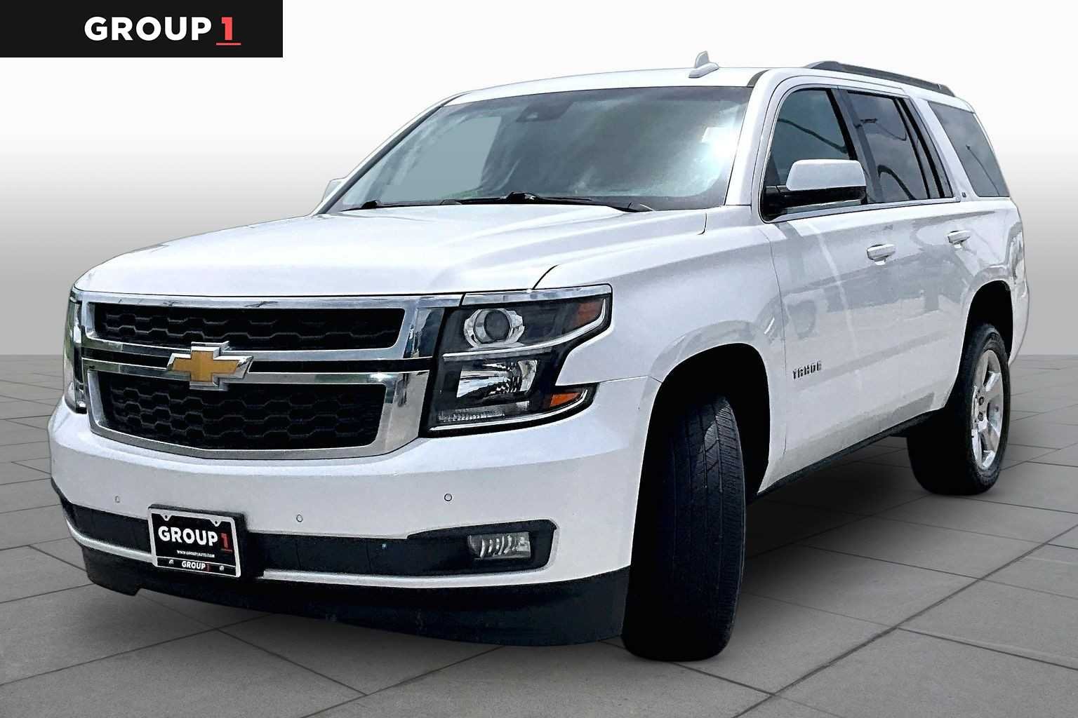 Used 2019 Iridescent Pearl Tricoat Chevrolet LT image 1