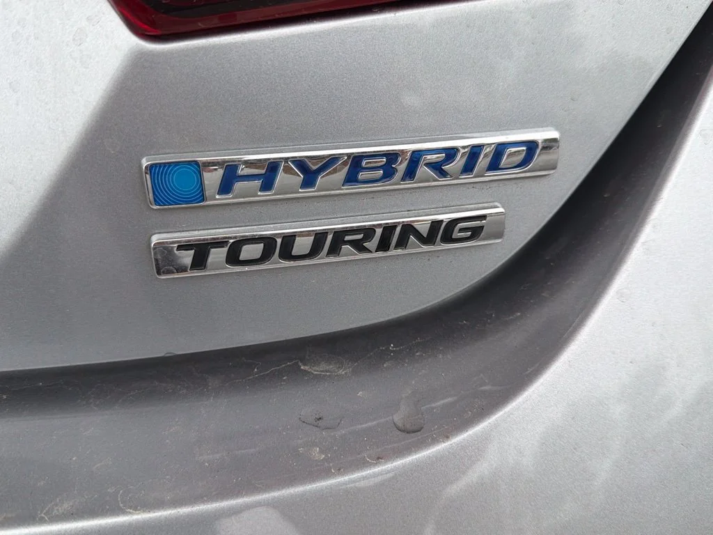 2020 Honda Accord Hybrid TOURING 4dr Car Slide 4