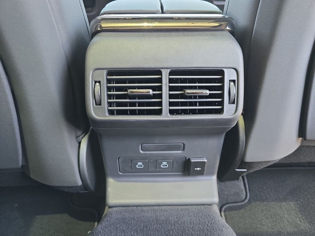 New 2026 Fuji White LAND ROVER S image 13