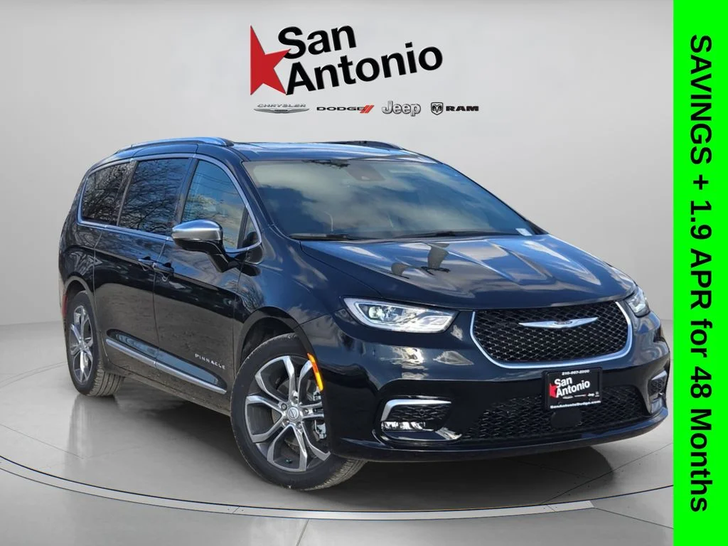 2026 Chrysler Pacifica Pinnacle's photo