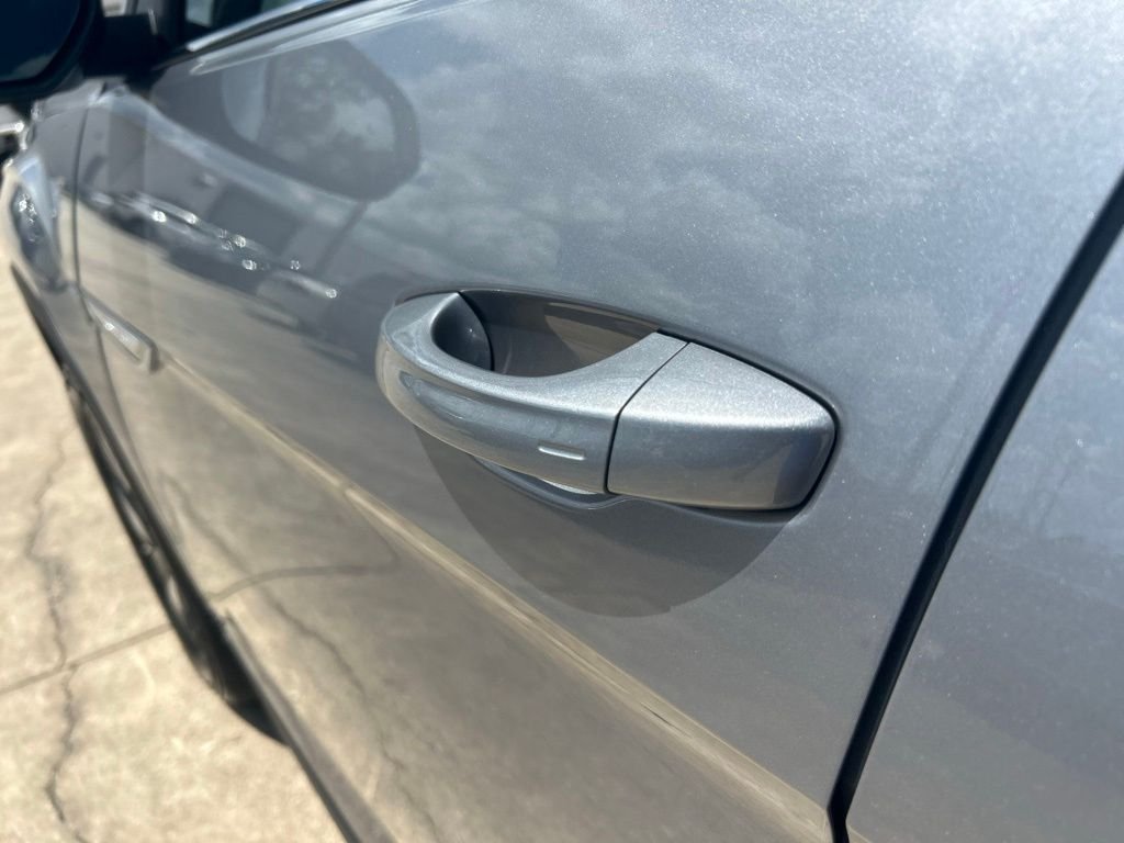 New 2026 Silver Volkswagen 2.0T SE w/Technology image 26