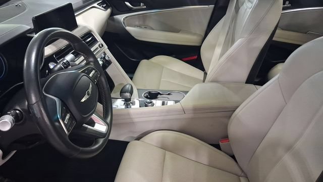 2025 GENESIS G70 Standard - Photo 9