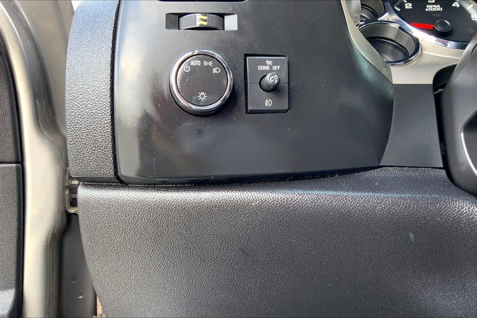 Used 2013 Graystone Metallic Chevrolet LT image 31