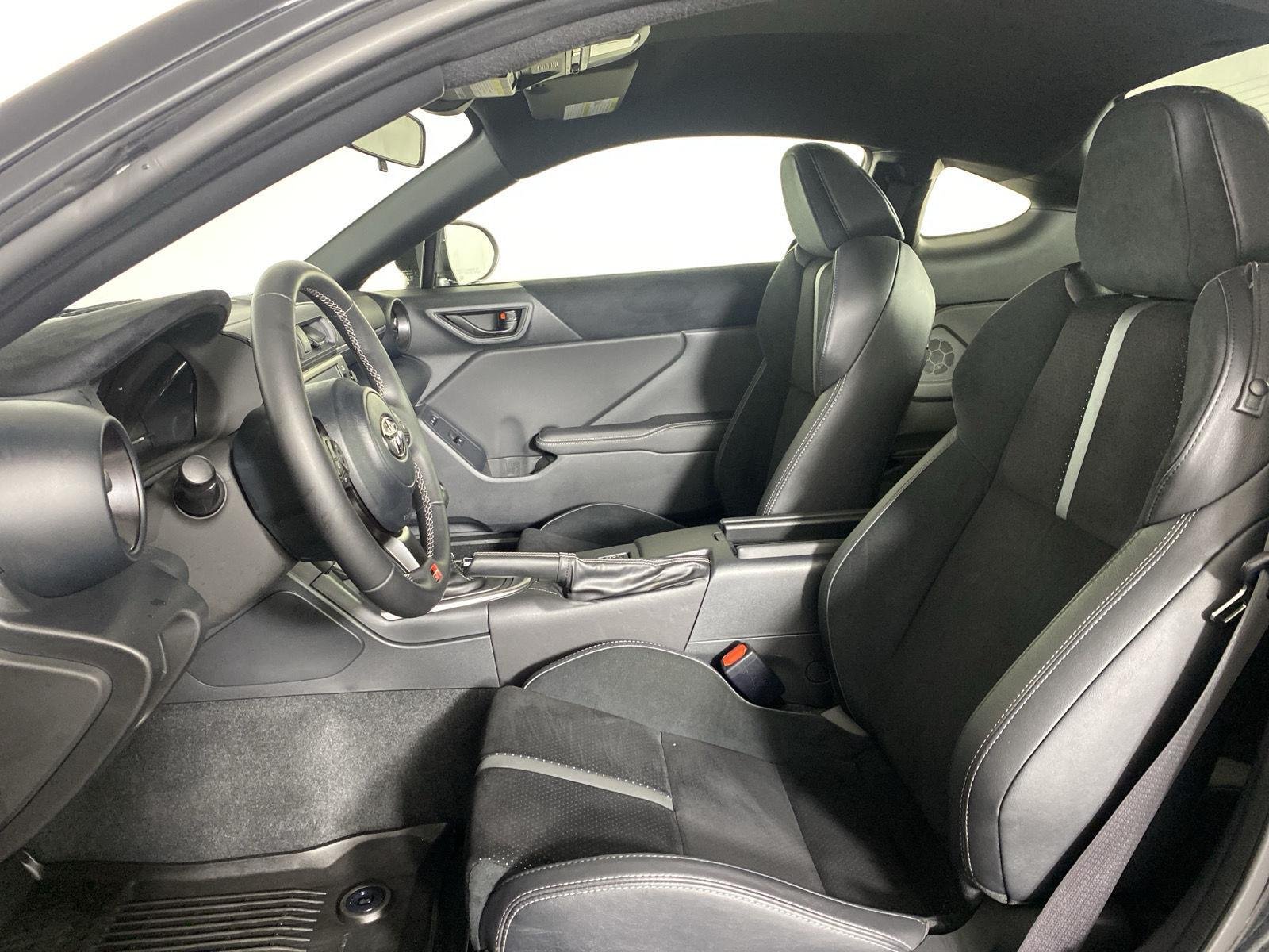 Used 2025 Raven Toyota Premium image 20