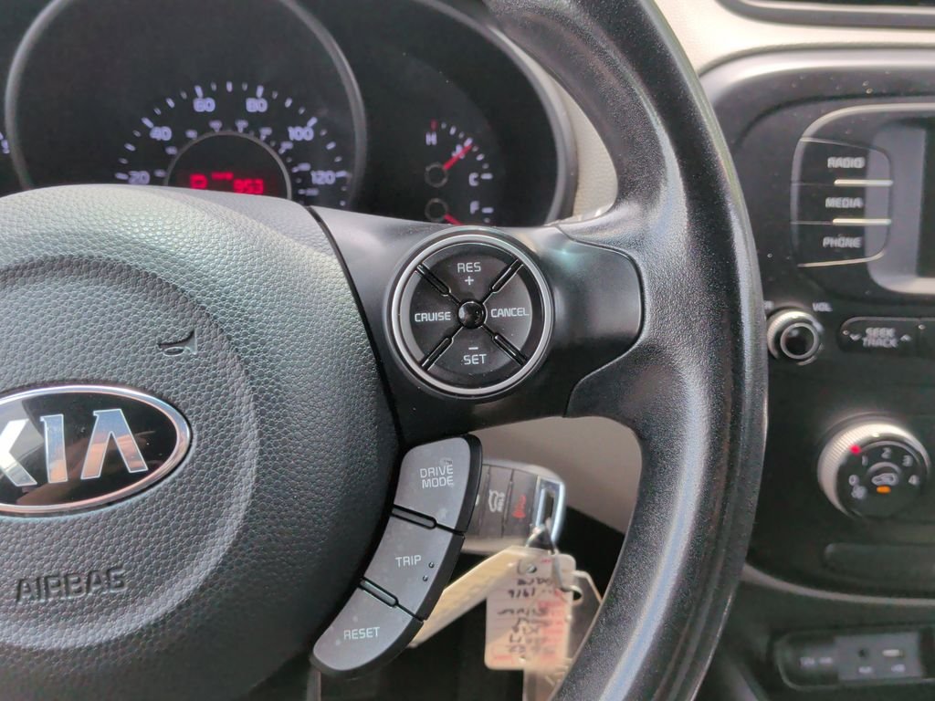 Used 2017 Silver Kia Base image 14
