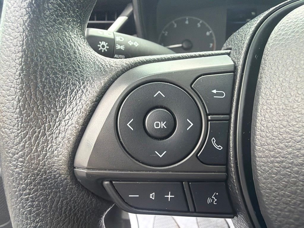 Used 2023 Midnight Black Metallic Toyota LE image 27