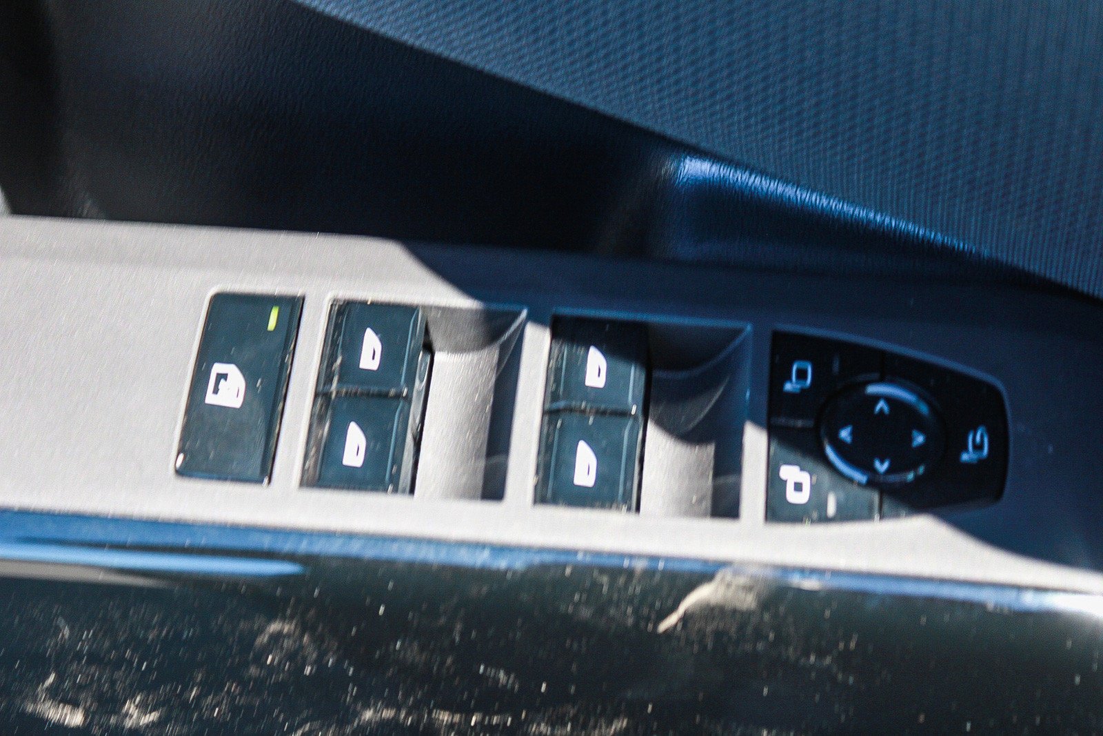 New 2026 Brooklyn Grey Metallic BMW M50 xDrive image 20