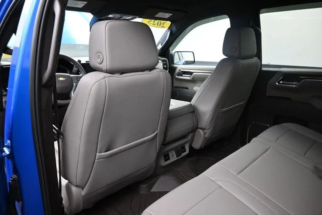 Used 2025 Blue Chevrolet LT image 16