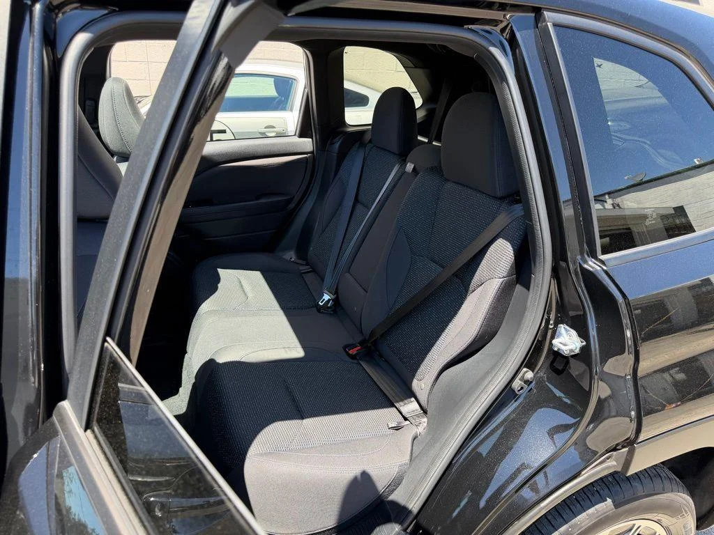 2025 Subaru Forester Premium - Photo 21