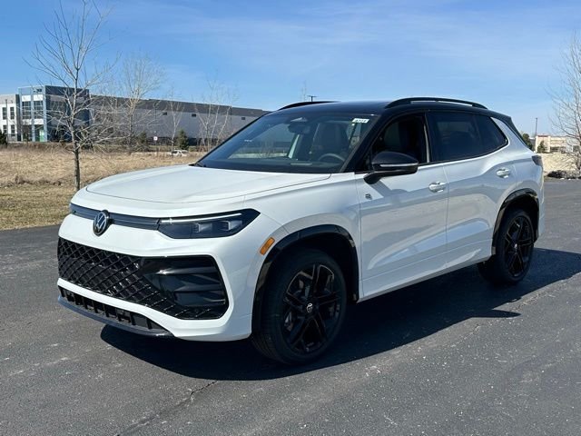 New 2026 Opal White W/Deep Black Roof Volkswagen 2.0T SE R-Line Black image 3