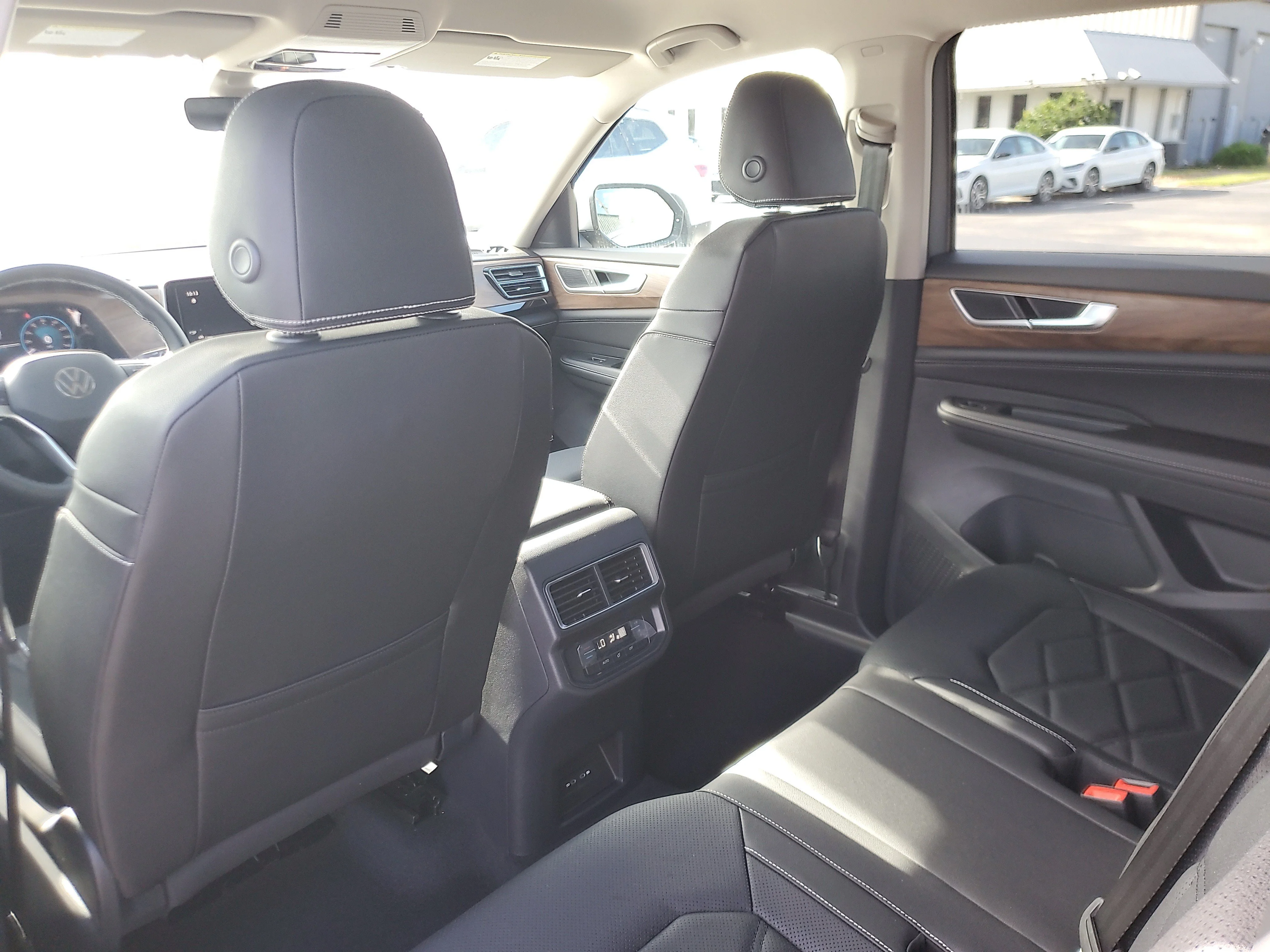 New 2026 Silver Volkswagen 2.0T SE image 10