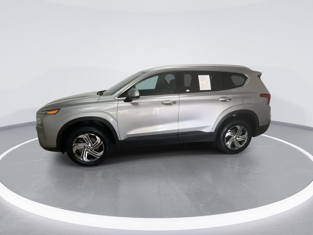 Used 2023 Silver Hyundai SEL image 2