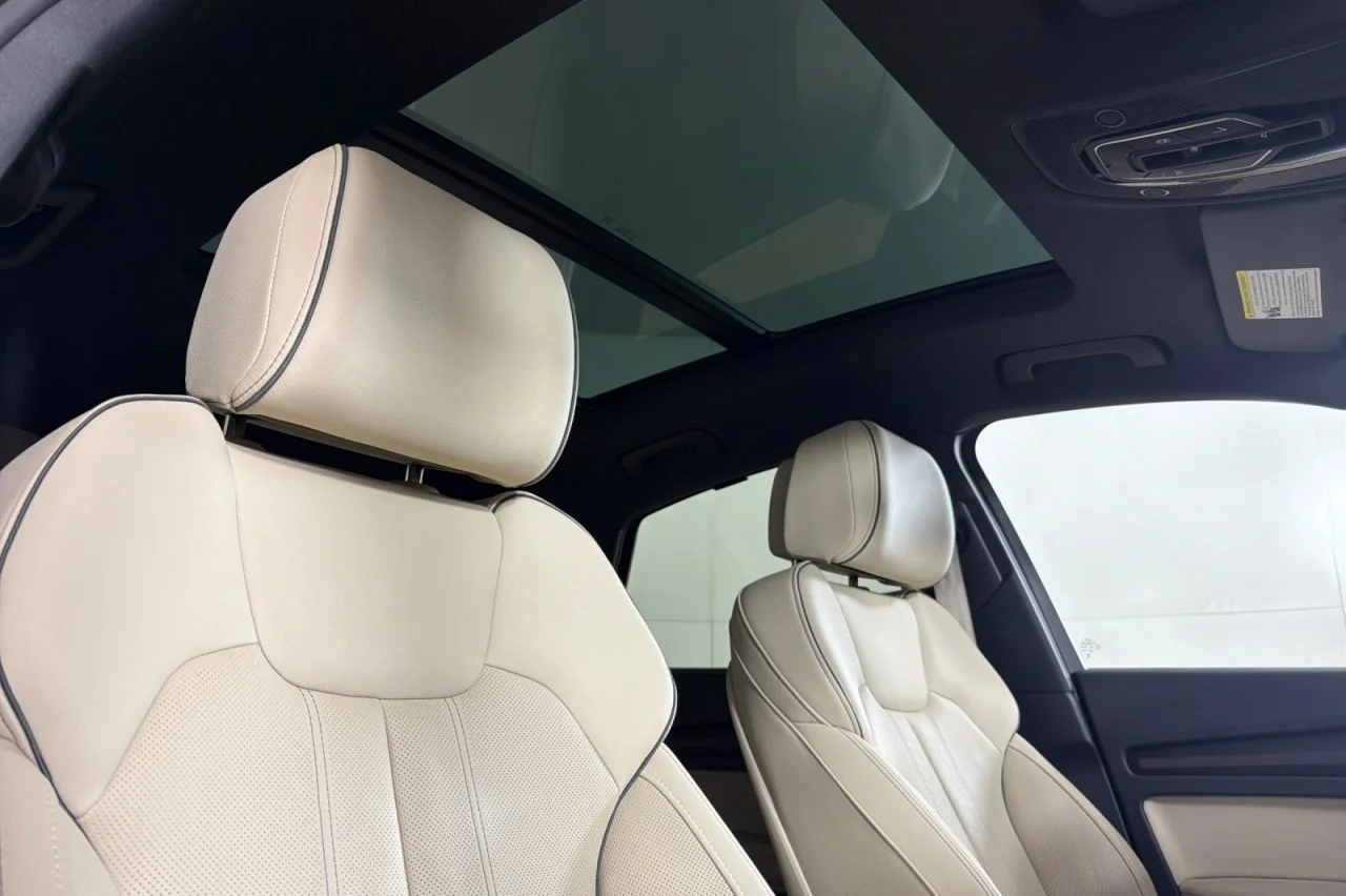 Used 2023 FLORETT SILVER MET Audi S line Premium Plus image 15