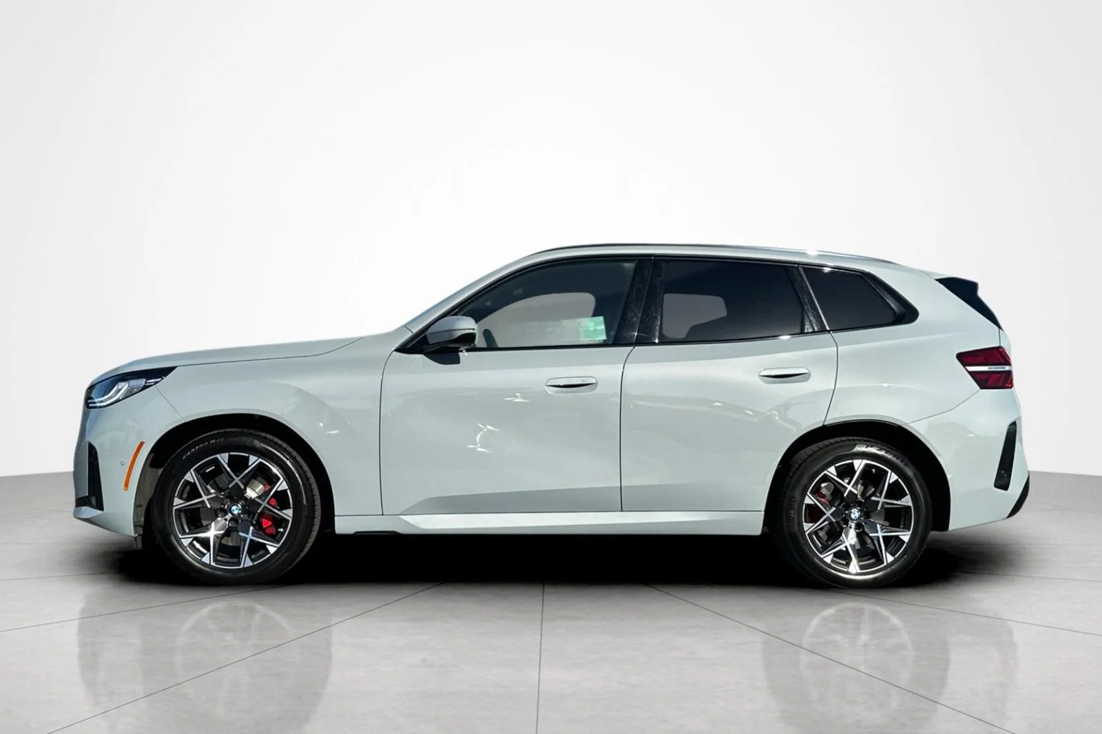 Used 2026 Brooklyn Grey Metallic BMW 30 xDrive image 2