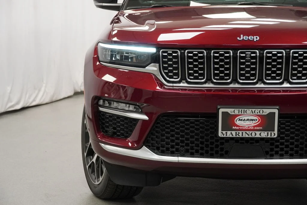 Used 2022 Red Jeep Summit Reserve 4xe image 6