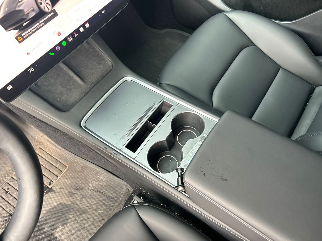 Used 2023  Tesla Long Range image 16