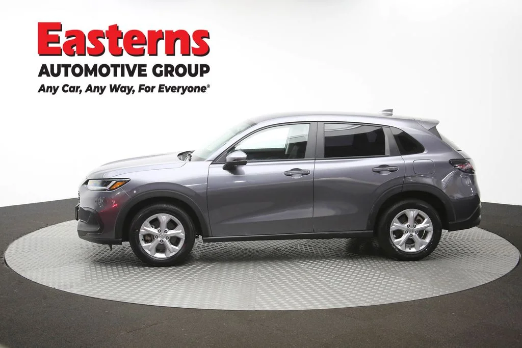 Used 2023 Gray Honda LX image 58