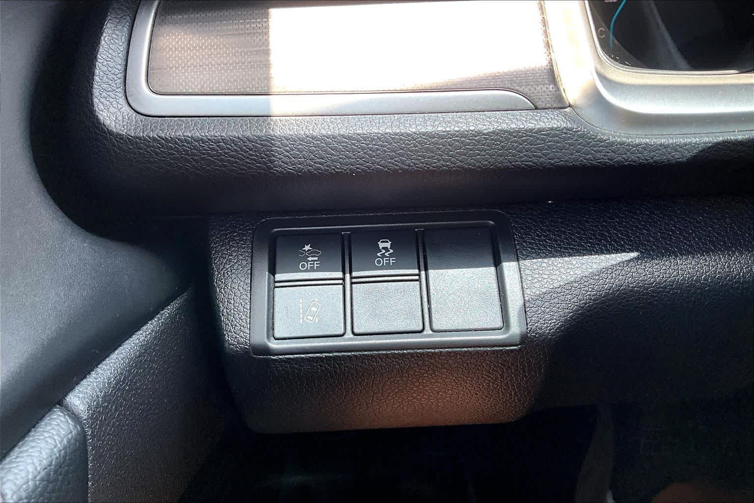 Used 2019 Platinum White Pearl Honda EX-L image 33