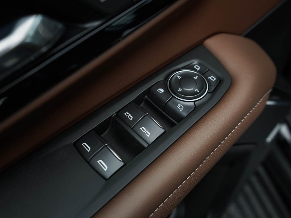 2026 Chevrolet Suburban High Country - Photo 18