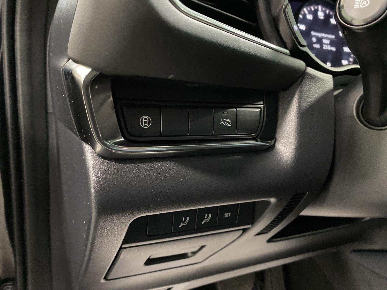 Used 2020 Jet Black Mazda Preferred image 19