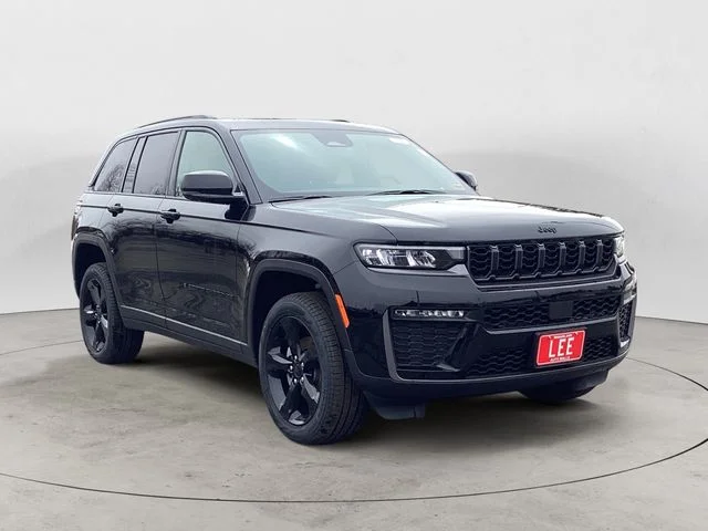 New 2026 Diamond Black Jeep LIMITED 4X4 image 8