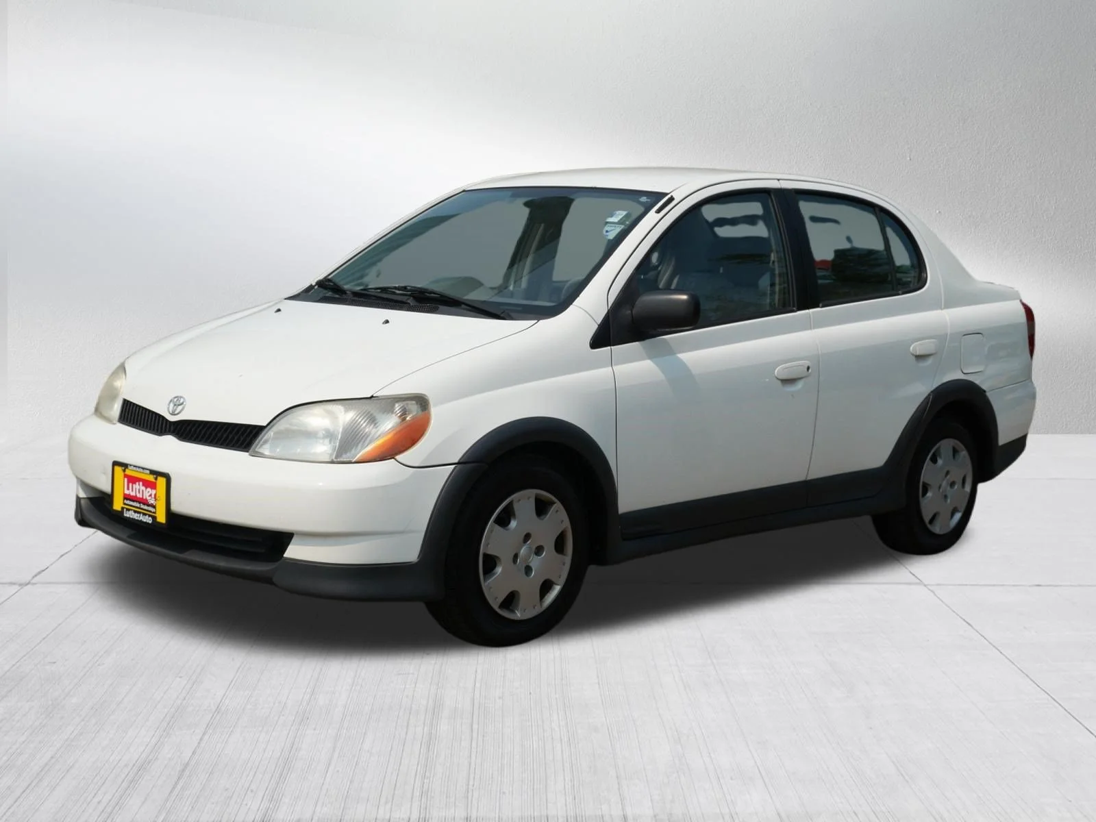 Used 2002 Polar White Toyota  image 3