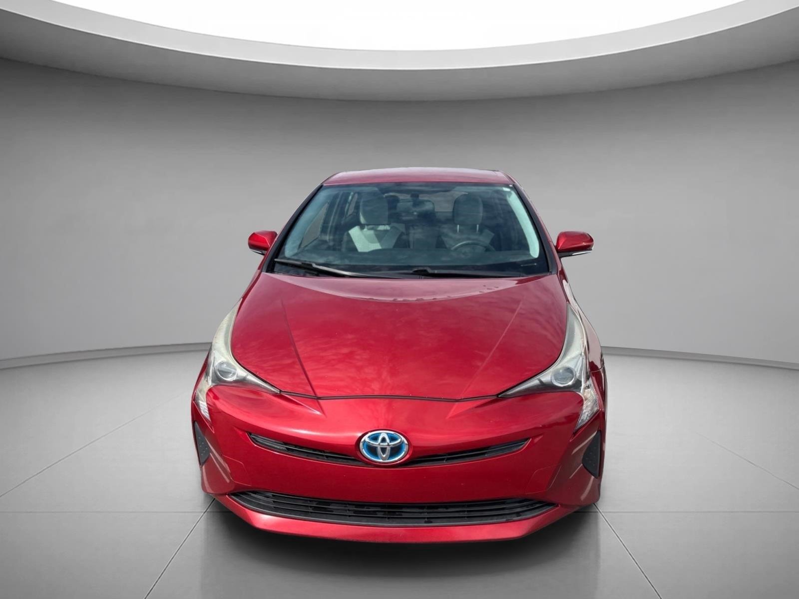 Used 2016 Hypersonic Red Toyota Two image 24