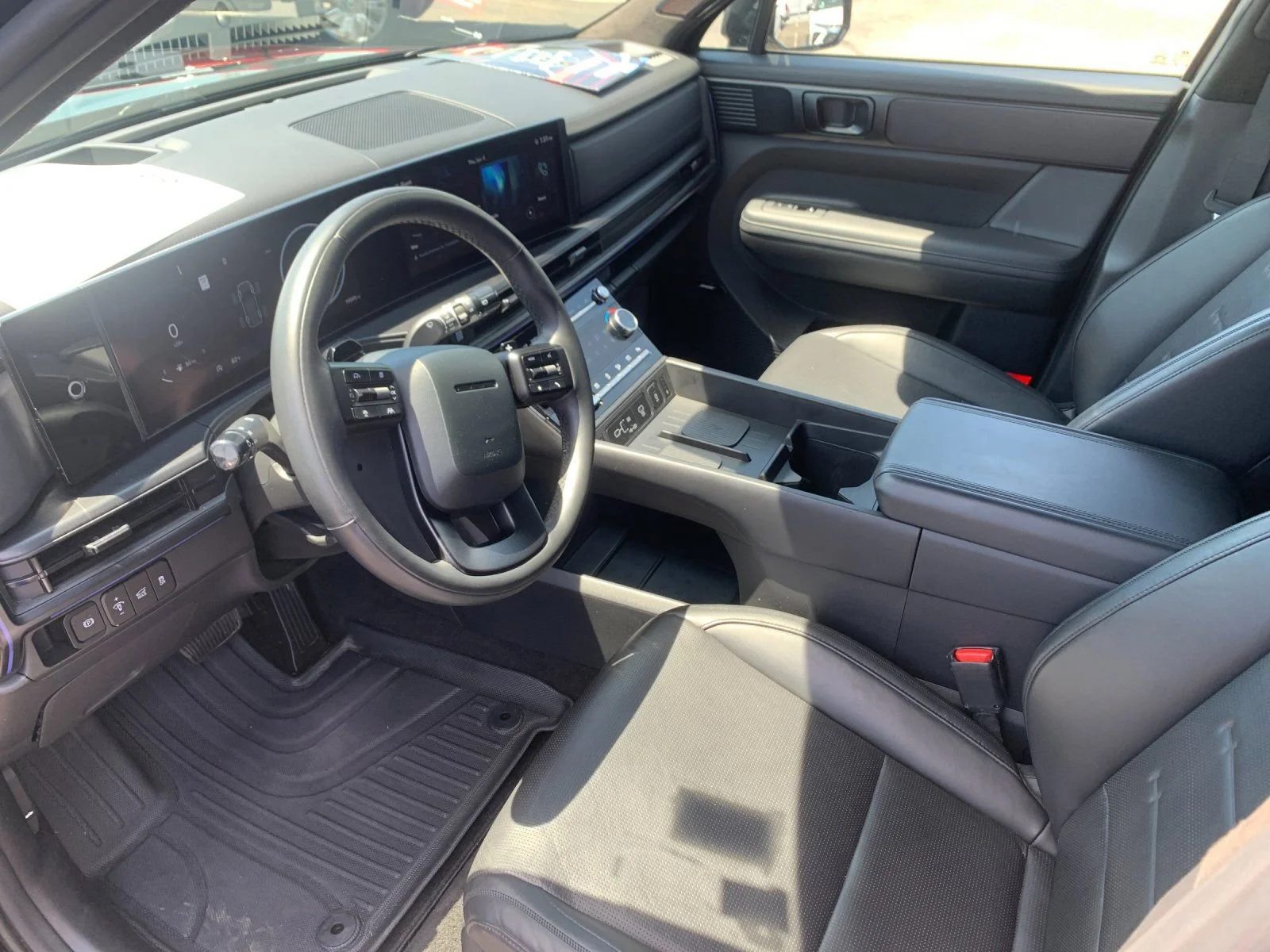 Used 2025 Black Hyundai Calligraphy image 10
