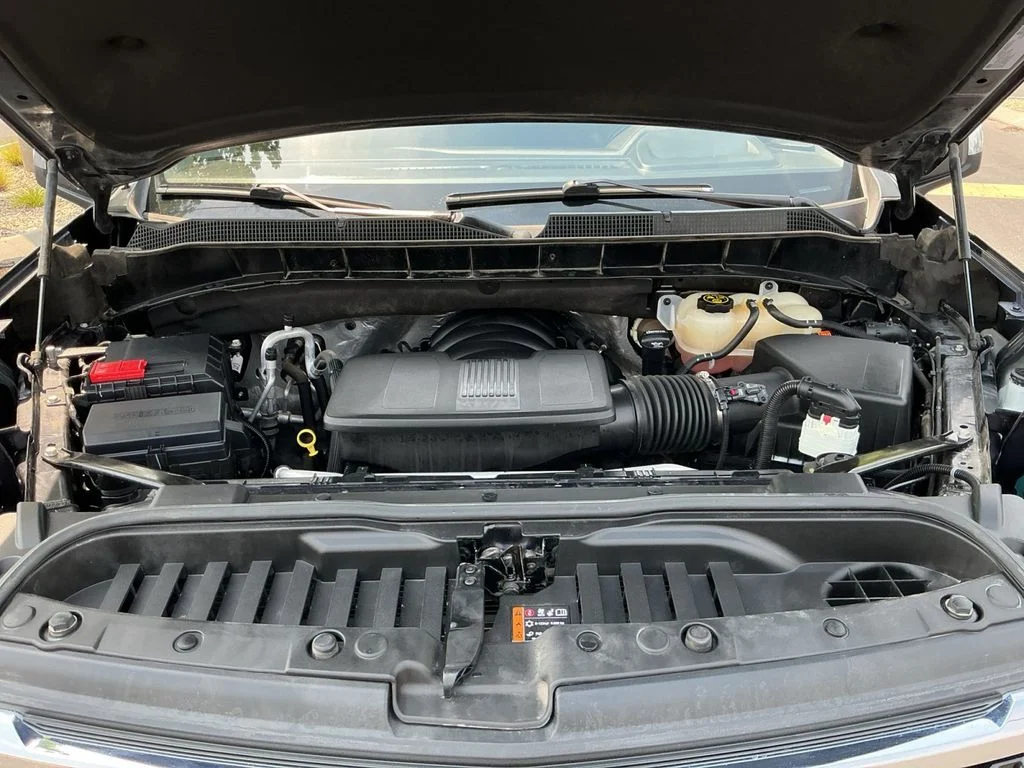 Used 2022 Gray Chevrolet LT image 23