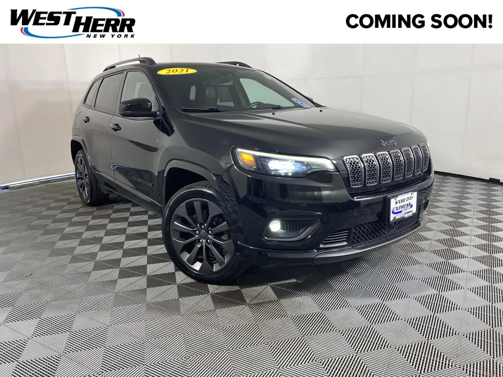 Used 2021 Diamond Black Crystal Pearlcoat Jeep High Altitude image 1