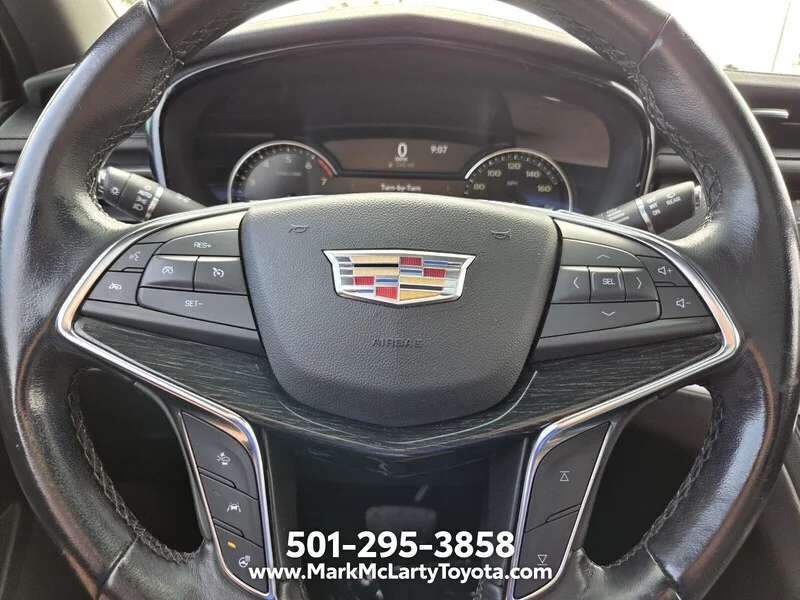 Used 2020 Radiant Silver Metallic CADILLAC FWD 4DR PREMIUM LUXURY image 22