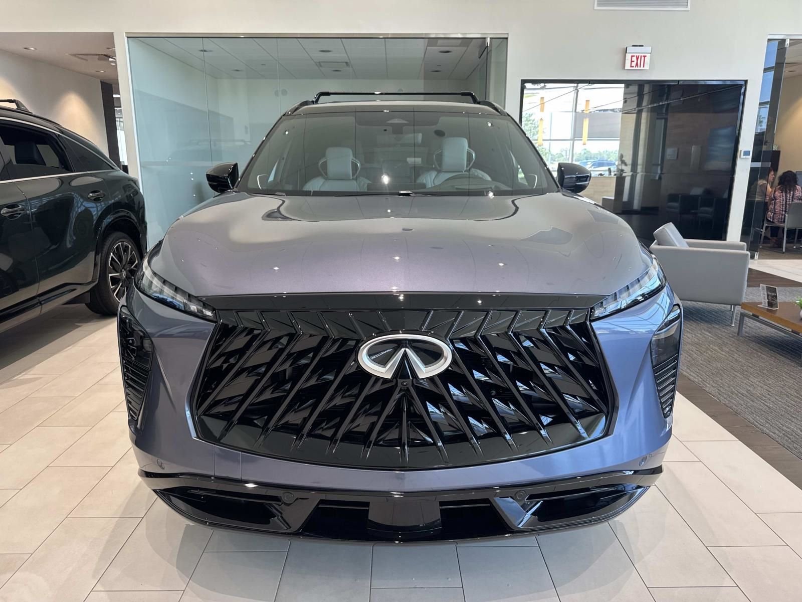 New 2027 2T MNBW BLUE INFINITI Autograph AWD image 2