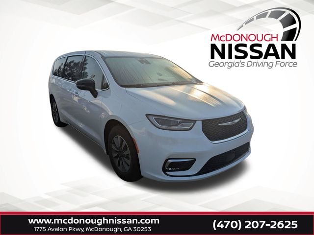 2024 Chrysler Pacifica PHEV Select