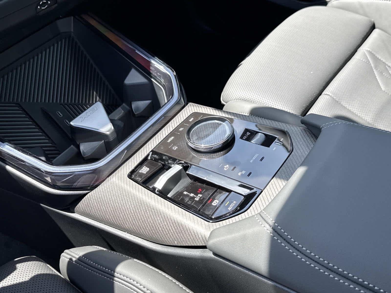 New 2026 Skyscraper Grey Metallic BMW 30 xDrive image 21