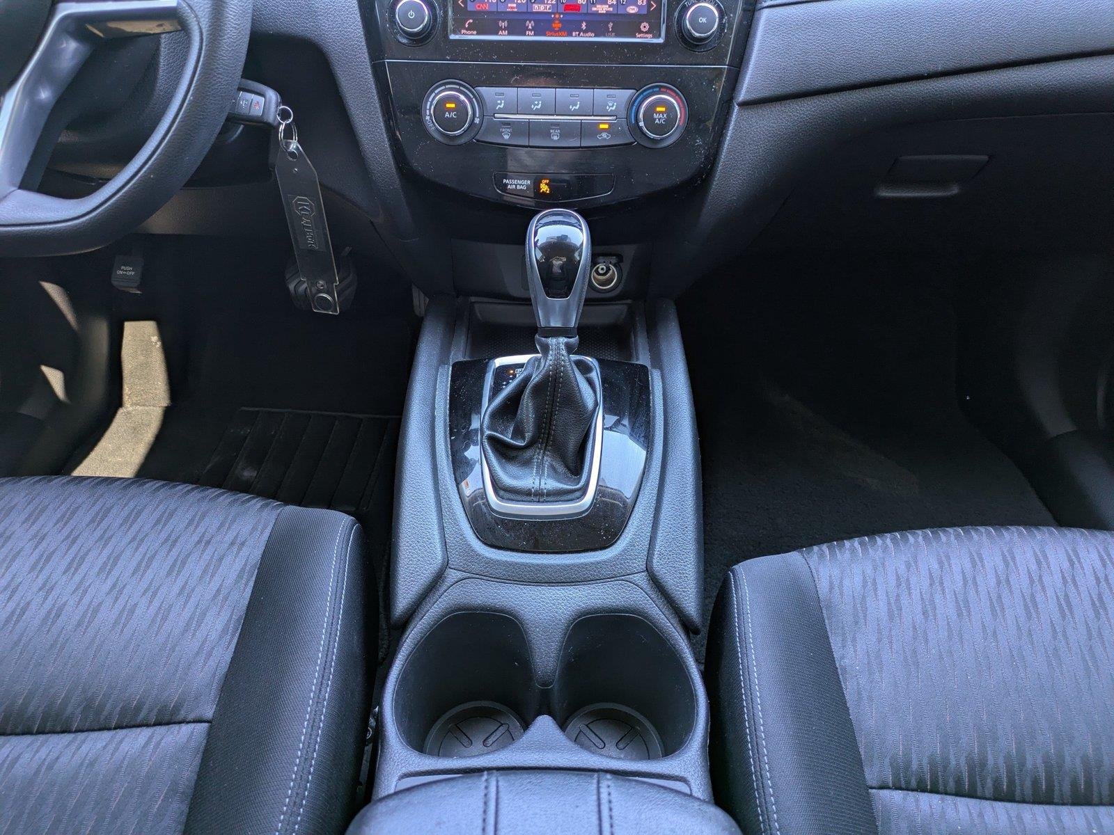 Used 2020 Brilliant Silver Metallic Nissan S image 19