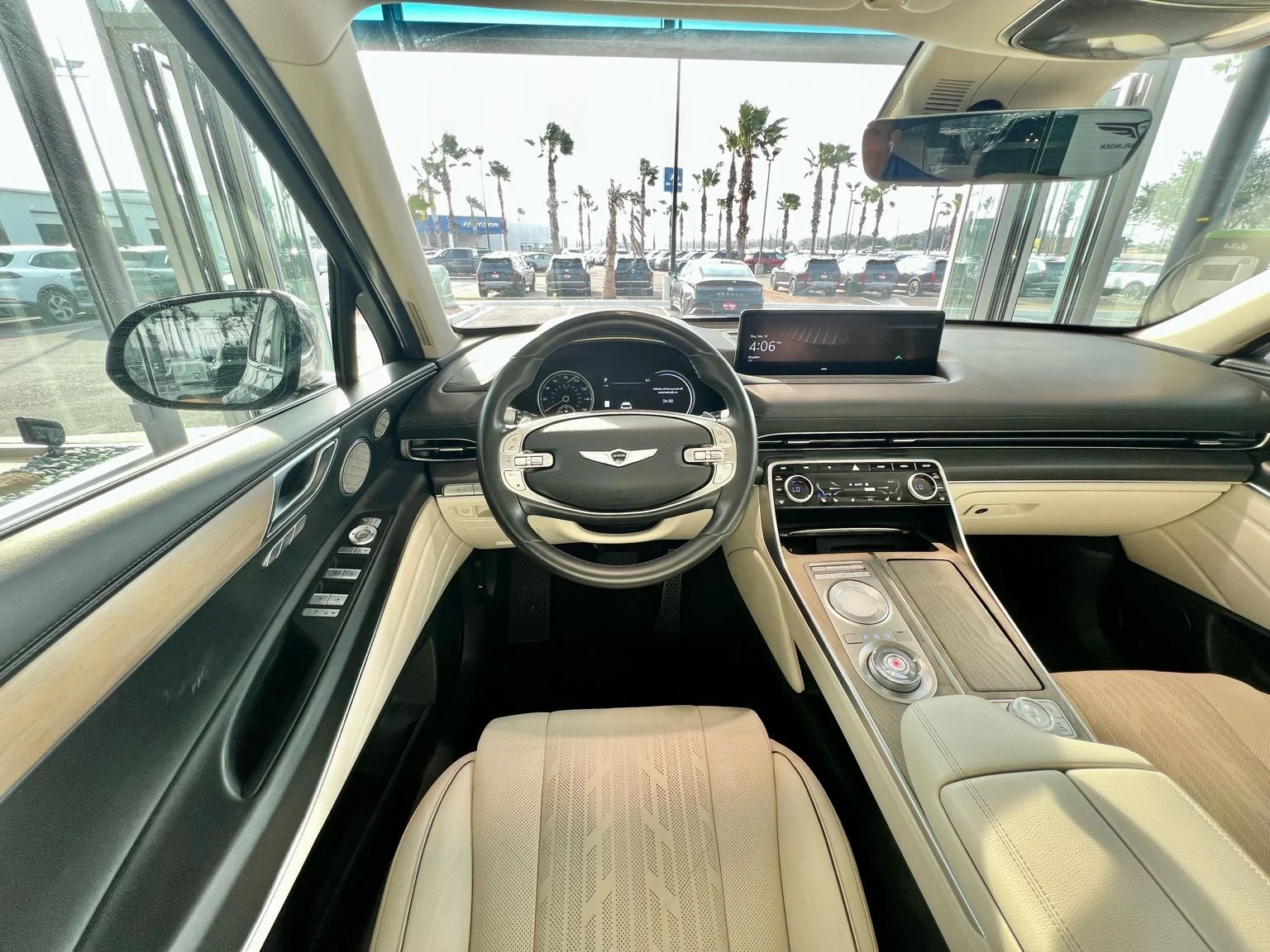 Used 2022 Gray Genesis 3.5T image 11