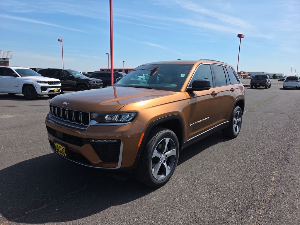 2026 Jeep Grand Cherokee Limited 4x4's photo