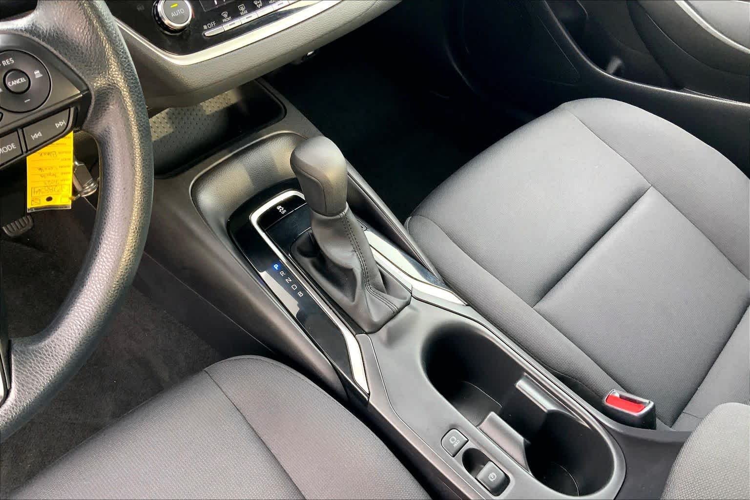 Used 2025 Midnight Black Metallic Toyota LE image 17